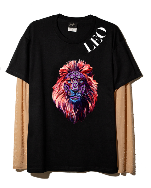 T shirt negra Leo con mangas de mesh bordadas