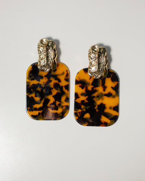 Aretes tortoise con dorado
