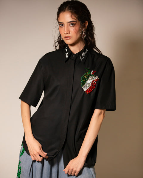 Camisa manga corta con corazón tricolor