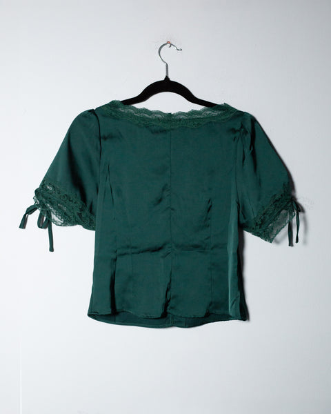 Top tipo lencería verde